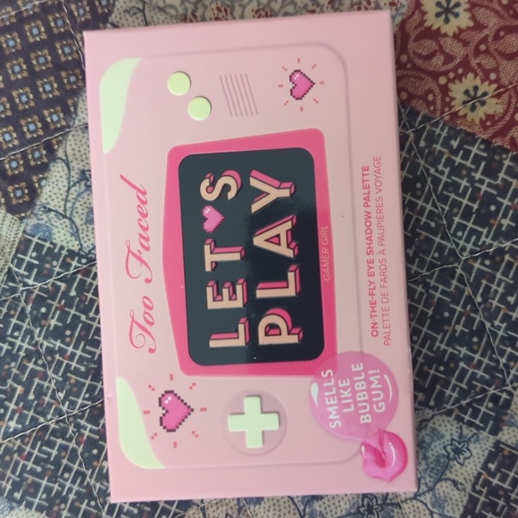 Mini Eye Shadow Palette - Picture 2 of 6